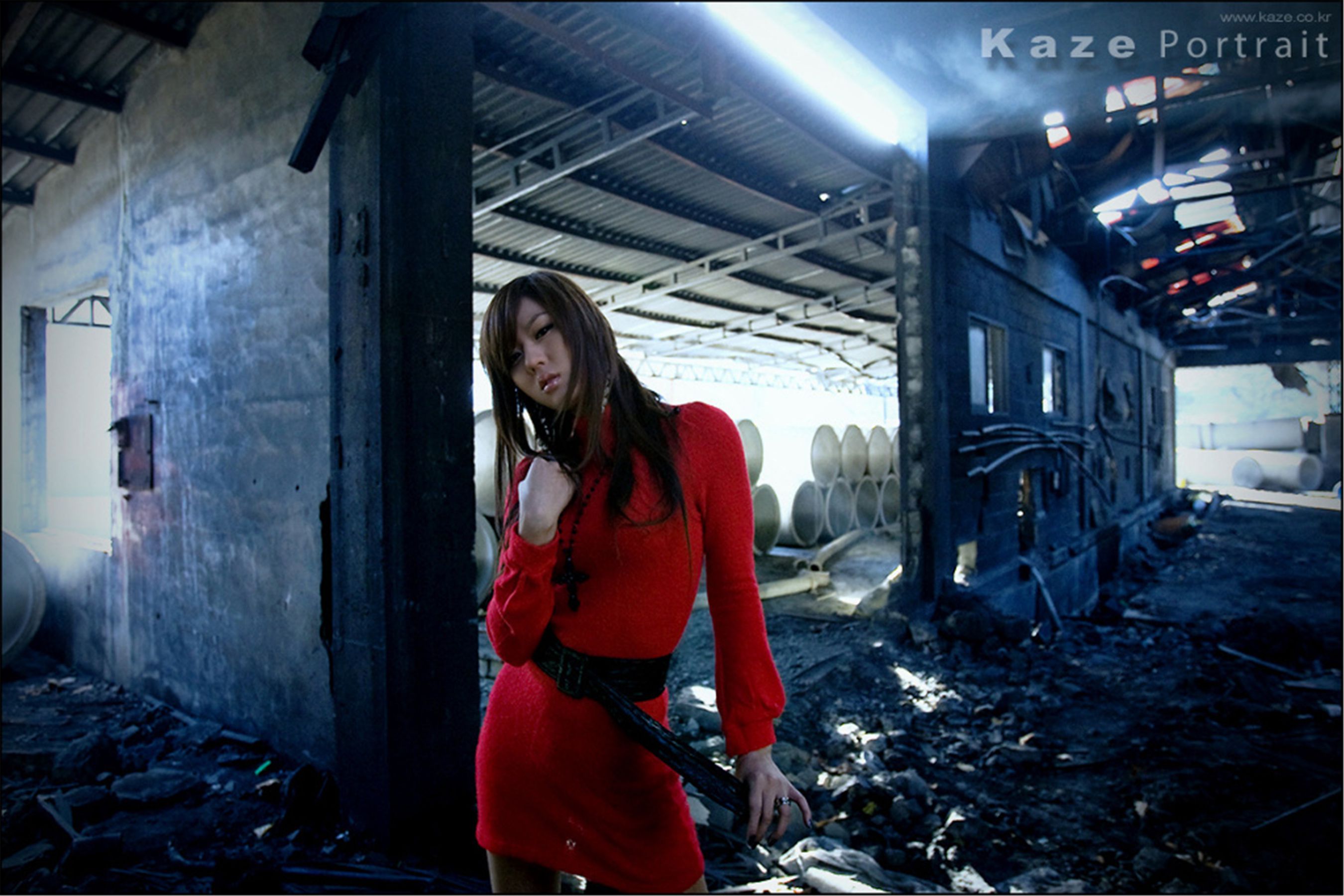 韩国模特黄美姬《废墟里的红衣美女》无圣光壁纸图片收藏合集