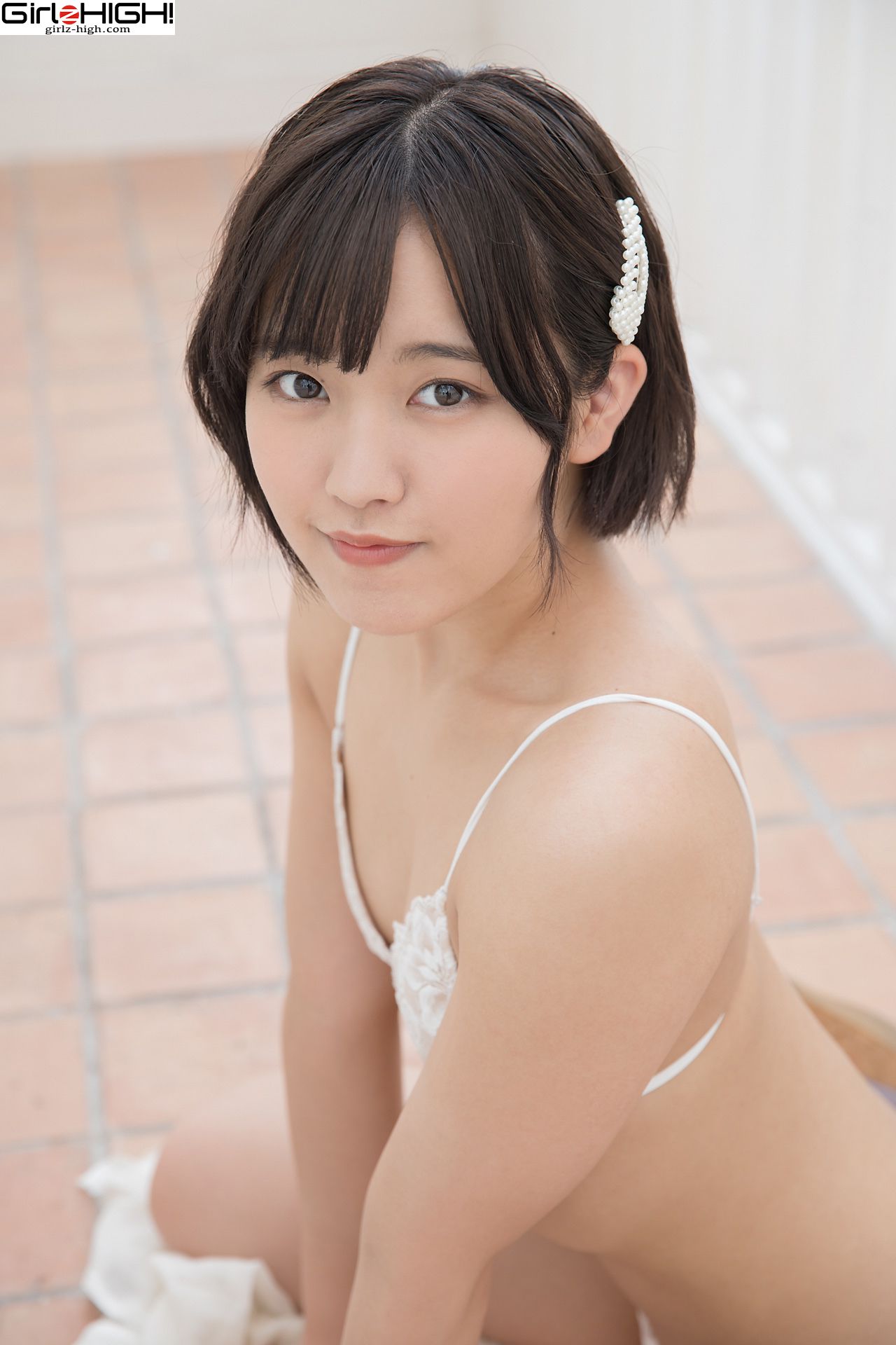 [Girlz-High]浴室日本少女:香月杏珠(香月りお)无水印写真作品免费在线(33P)