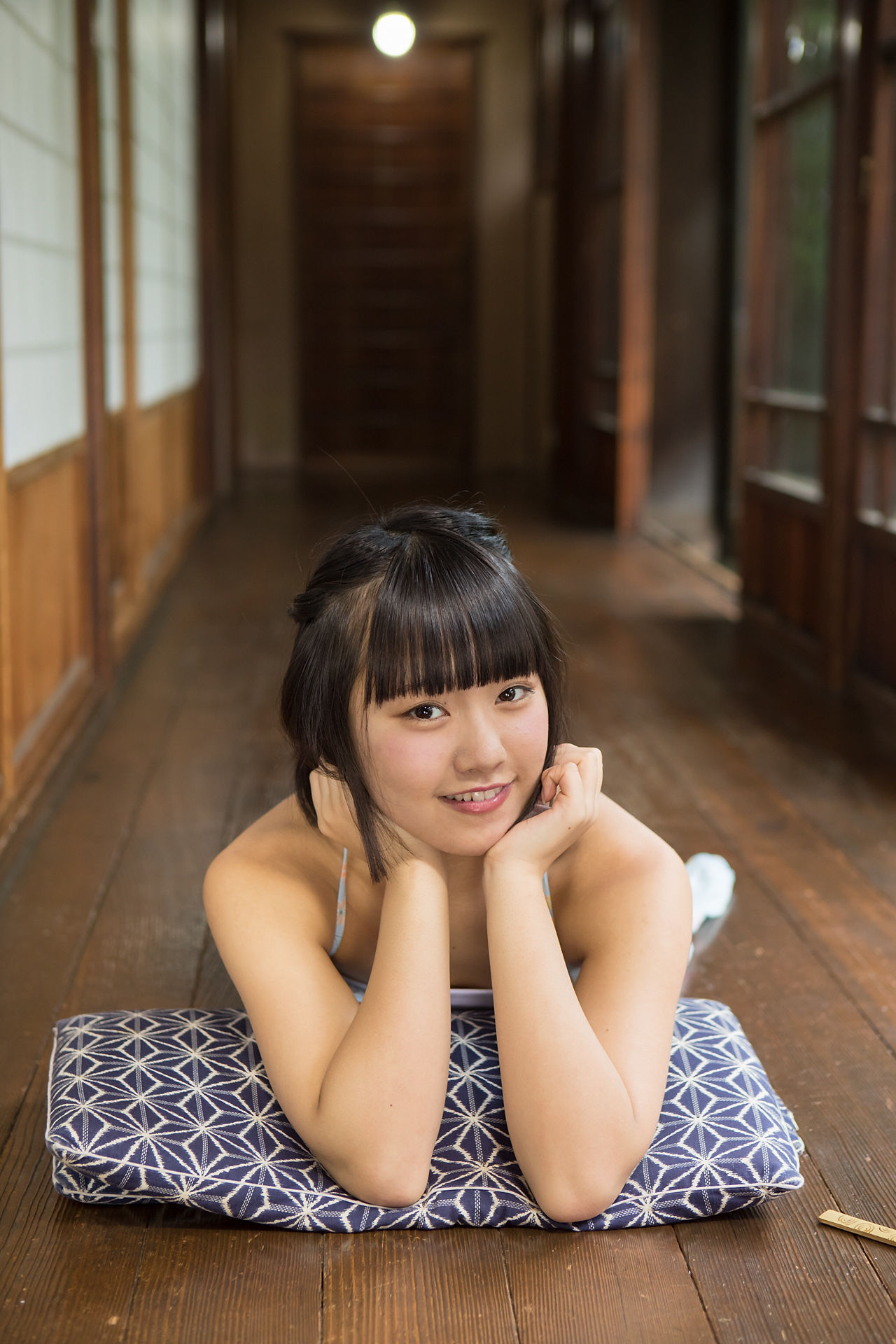 [Minisuka.tv]清纯日本少女连衣裙:香月杏珠(香月りお)高品质私房写真在线浏览(50P)
